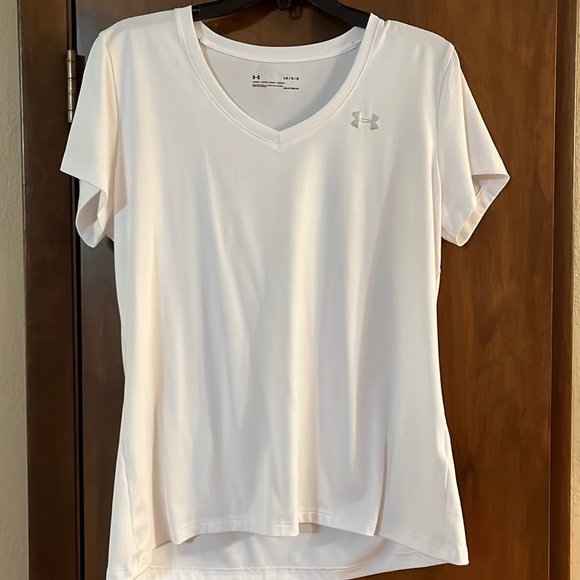 Under Armour tee - Picture 1 of 3